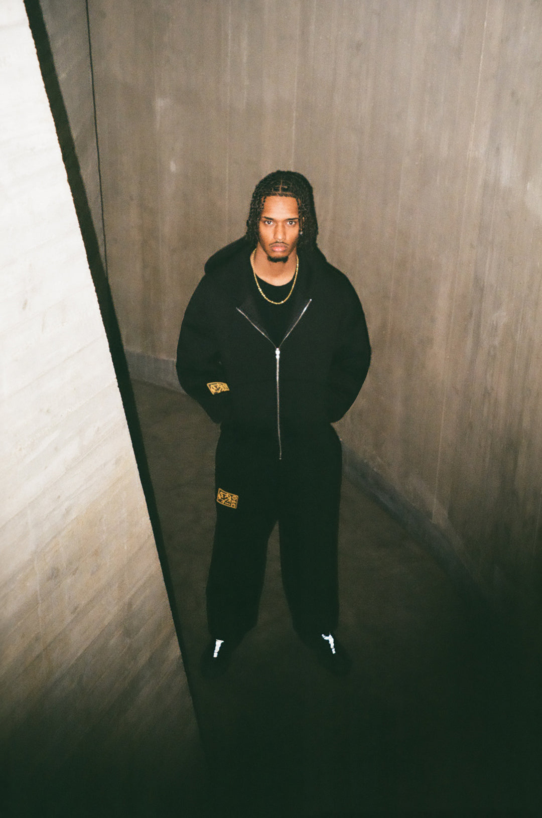 "TRUE BASICS" Black Baggy Carpenter Sweatpants